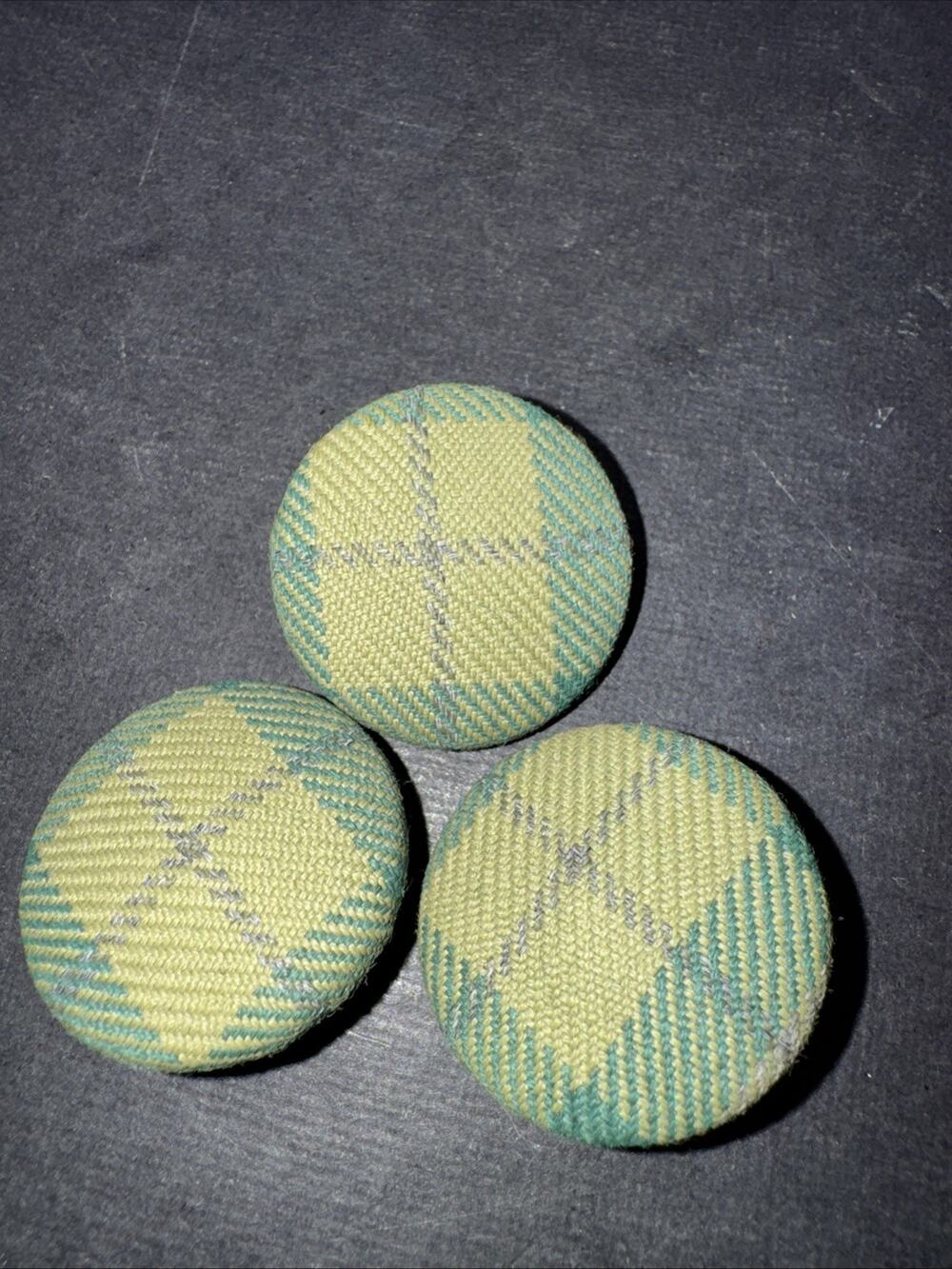 Vintage PRYM Patented Fabric Covered Buttons Yellow Green Plaid Tartan Set of 3